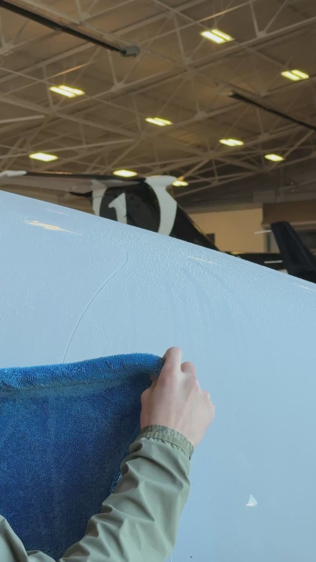 large exterior surface aircraft drying cleaning